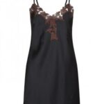 Satin-Nachthemd mit Spitze